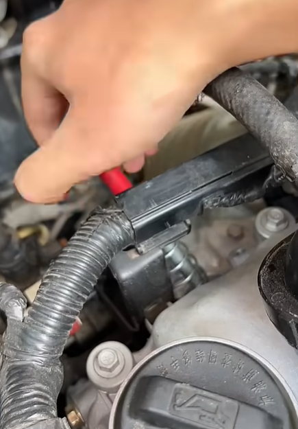 Car Won’t Start Wait 10 Minutes And It Starts: Quick Fix!