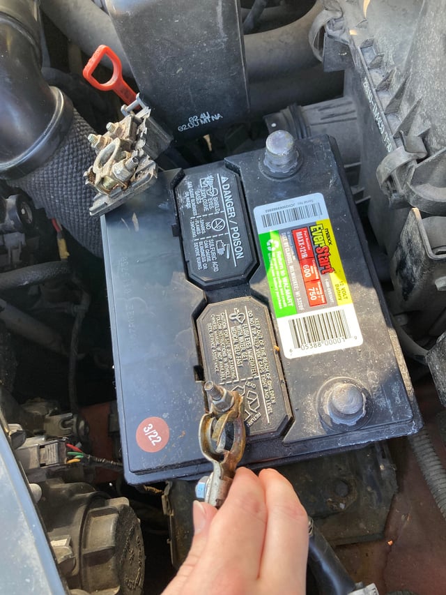 Car Battery Hot And Smells Like Sulfur